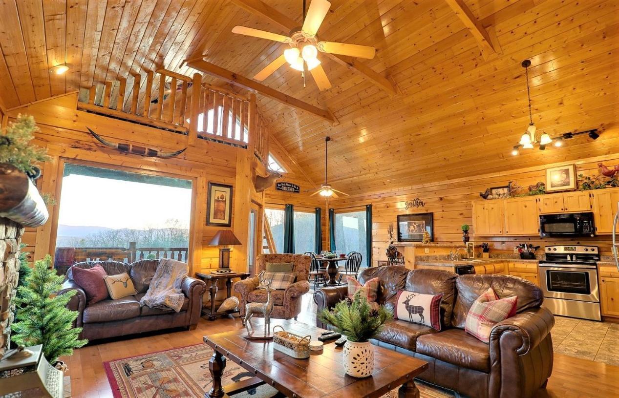 A Natural High Pigeon Forge Exterior photo
