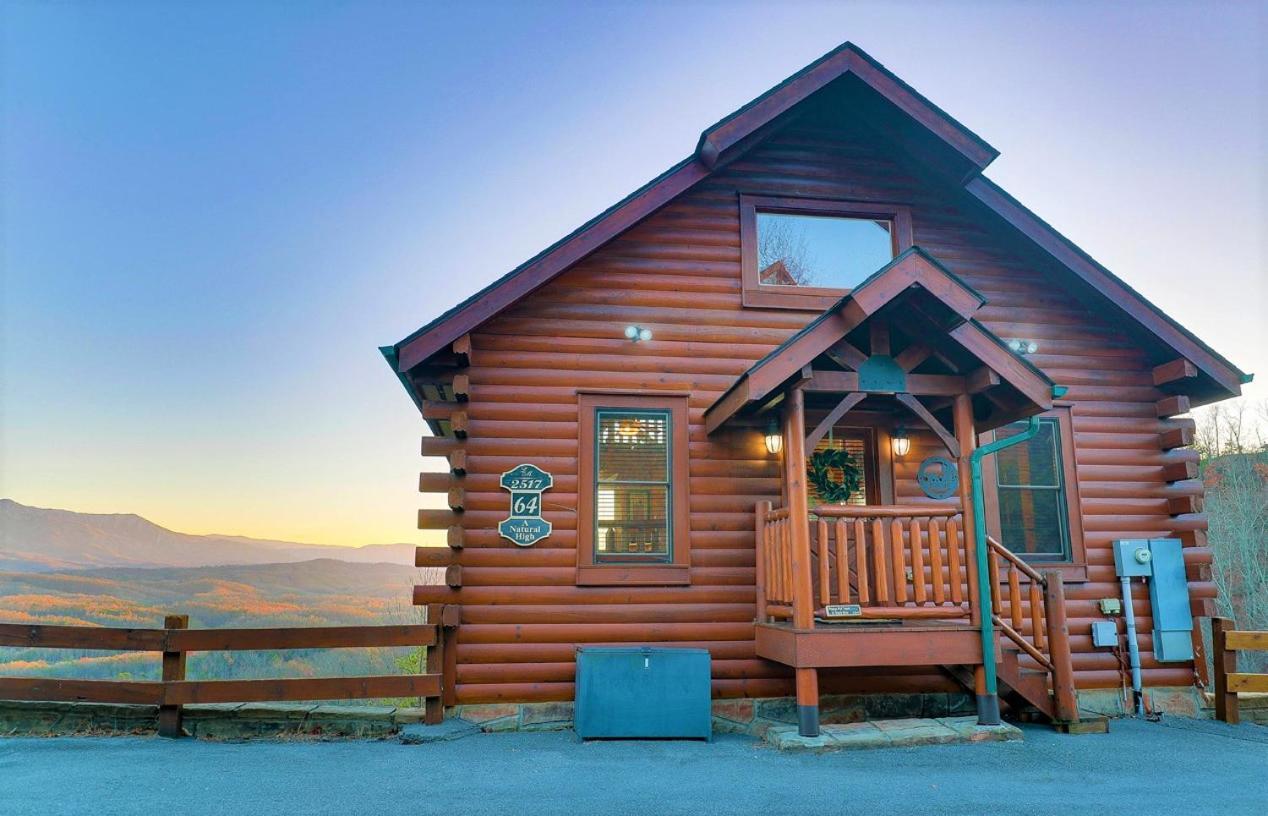 A Natural High Pigeon Forge Exterior photo