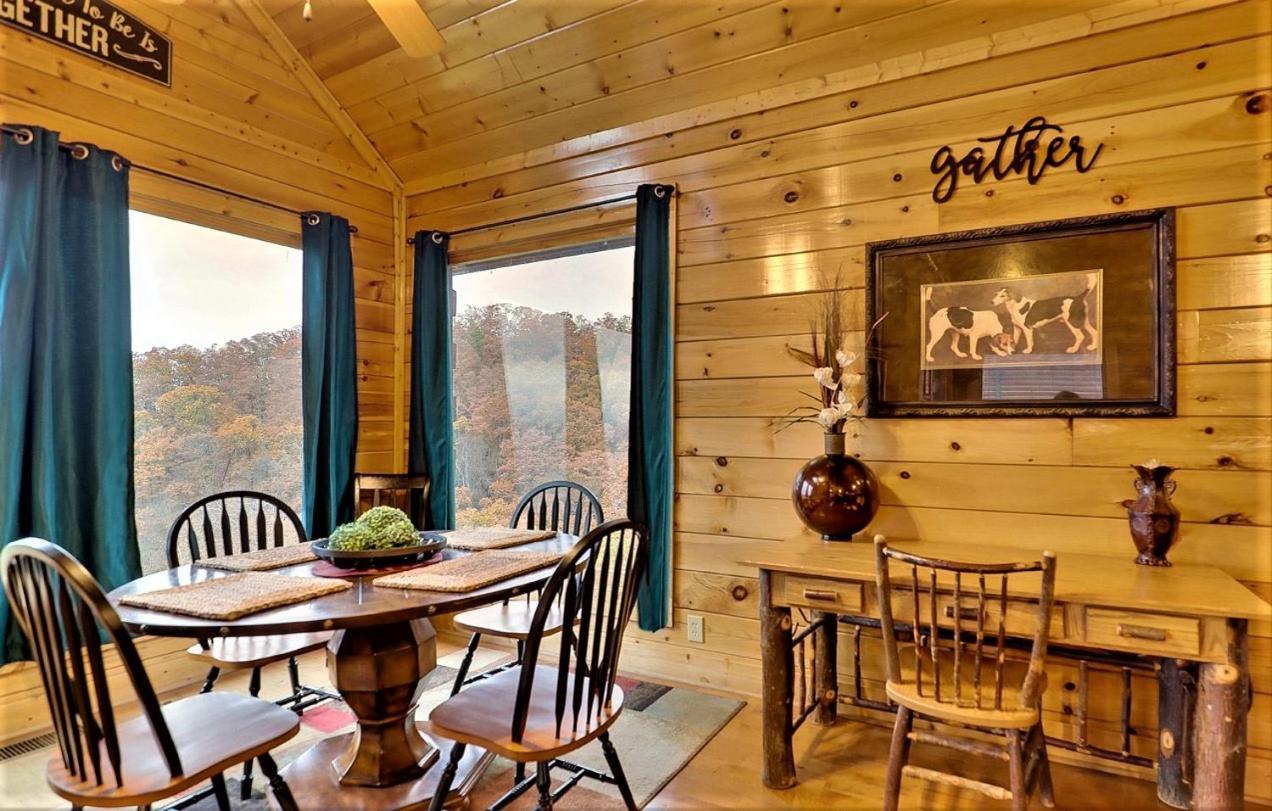 A Natural High Pigeon Forge Exterior photo